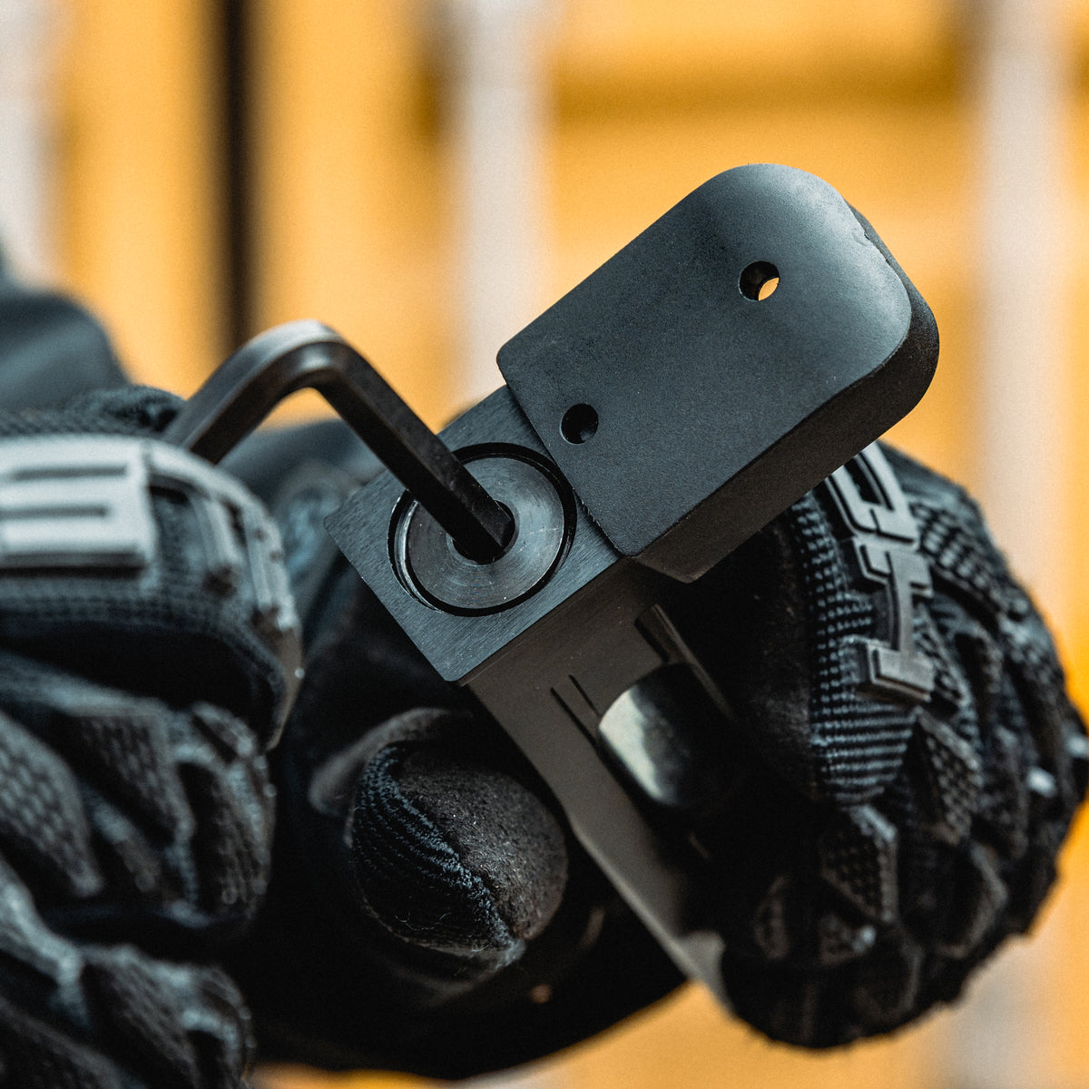 Hostile HI-CAPA - GHOUL - CO2 Blow Back Pistol - Black