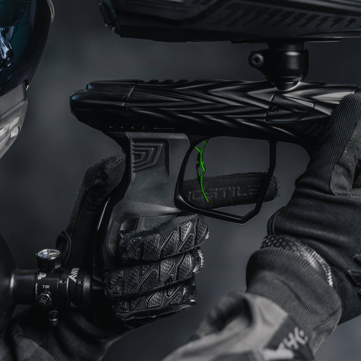 Grim - Double Trigger - Green (Fits Luxe Idol)