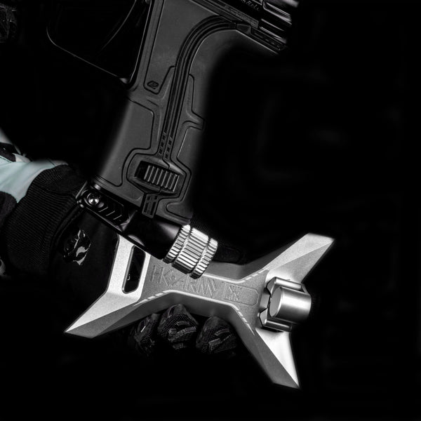 Gravity Lock Marker Stand - Silver