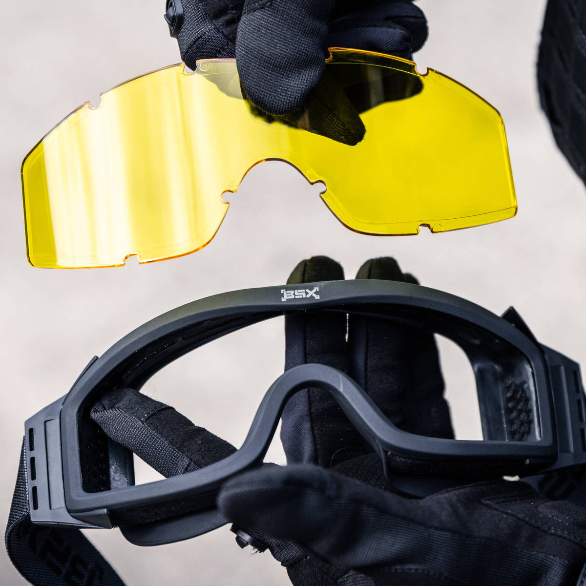 BSX Tango Goggle - Standard w/ Multiple Lenses - Black