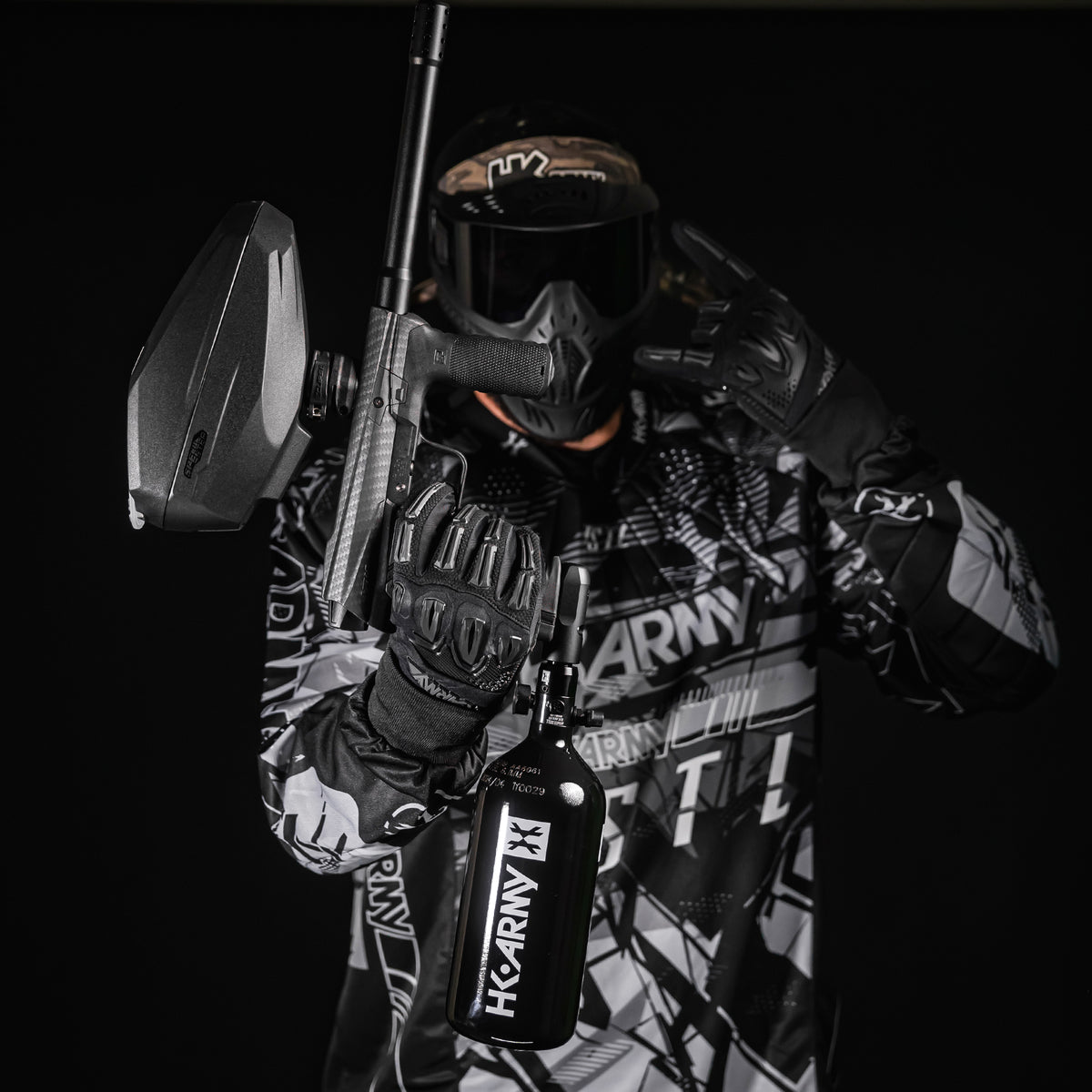 HK EMEK Marker Package "Carbon Fiber" with Speedster Loader and 48ci HPA Tank