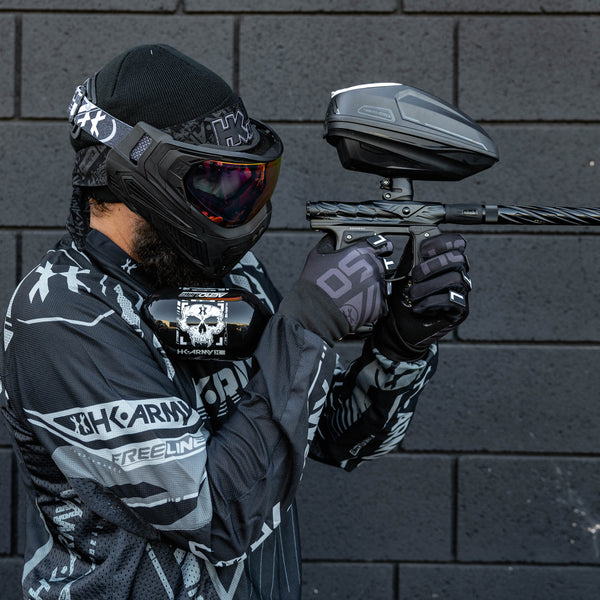 36ci / 4500psi Extra Lite Carbon Fiber Tank - Standard Reg - Doom Black/White