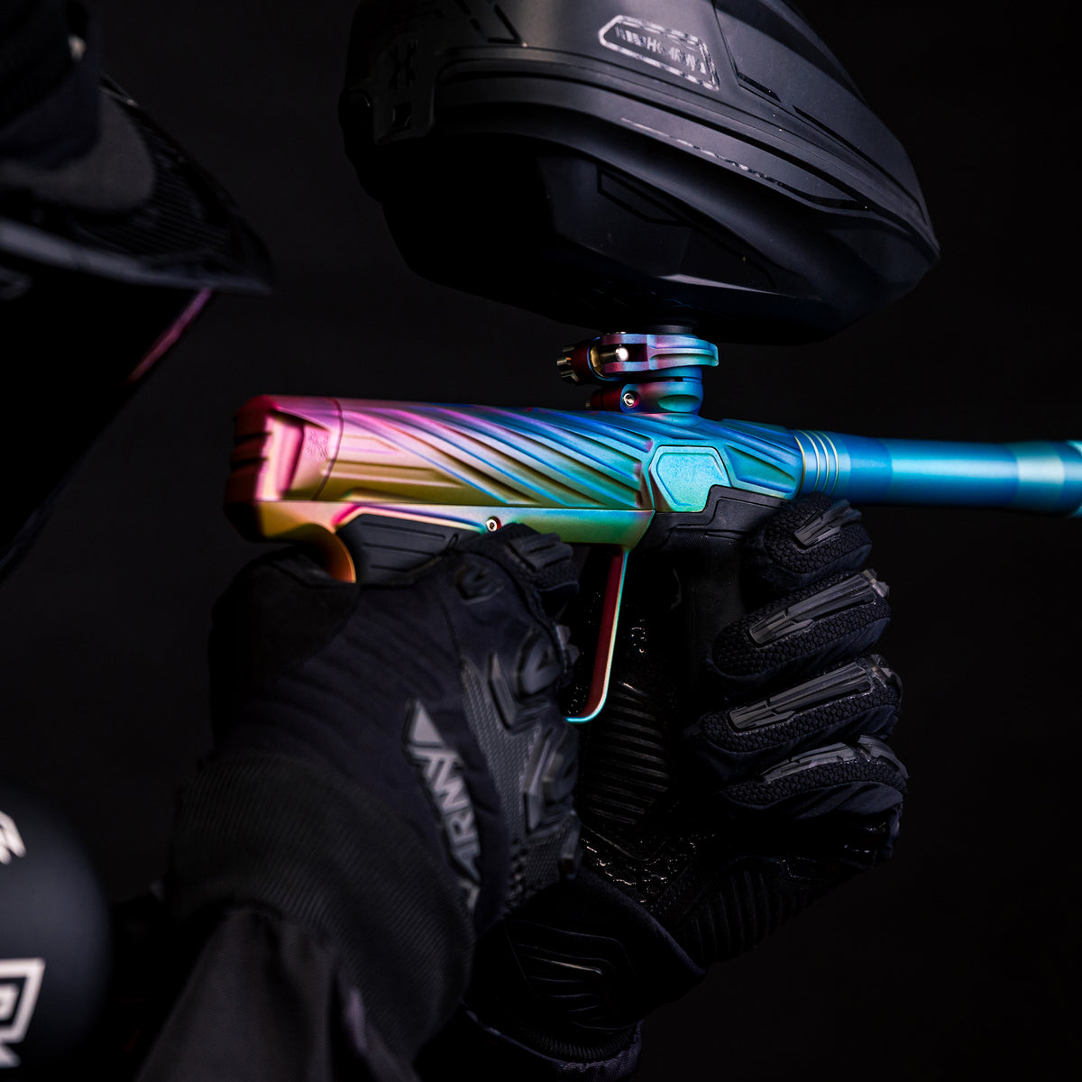 HK Orbit 180R - Chameleon Limited-Edition