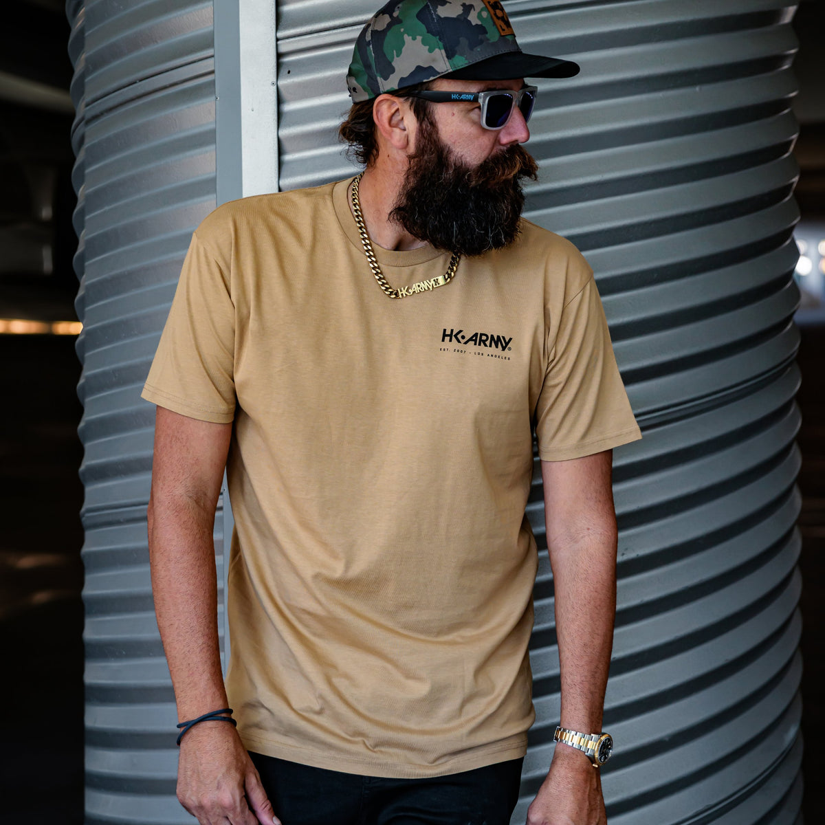 Premium Tee District - Khaki