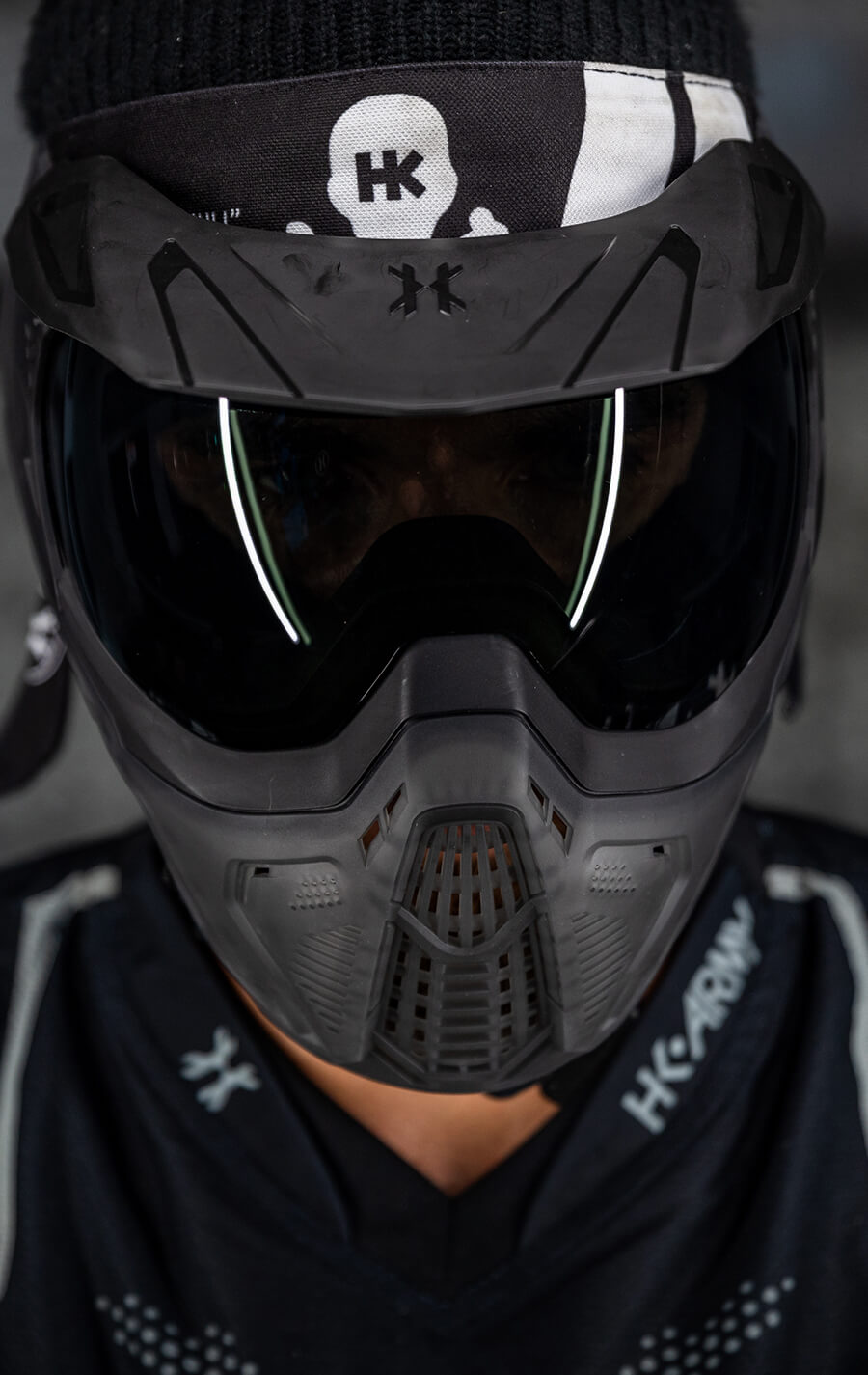 Ash SLR Goggle with Smoke Lens and Universal Black Visor. Visor not included.