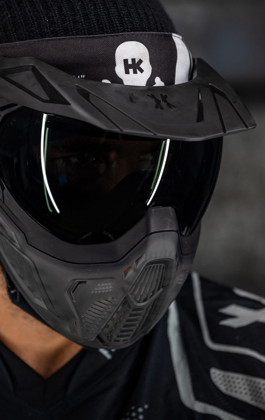 Ash SLR Goggle with Smoke Lens and Universal Black Visor. Visor not included.