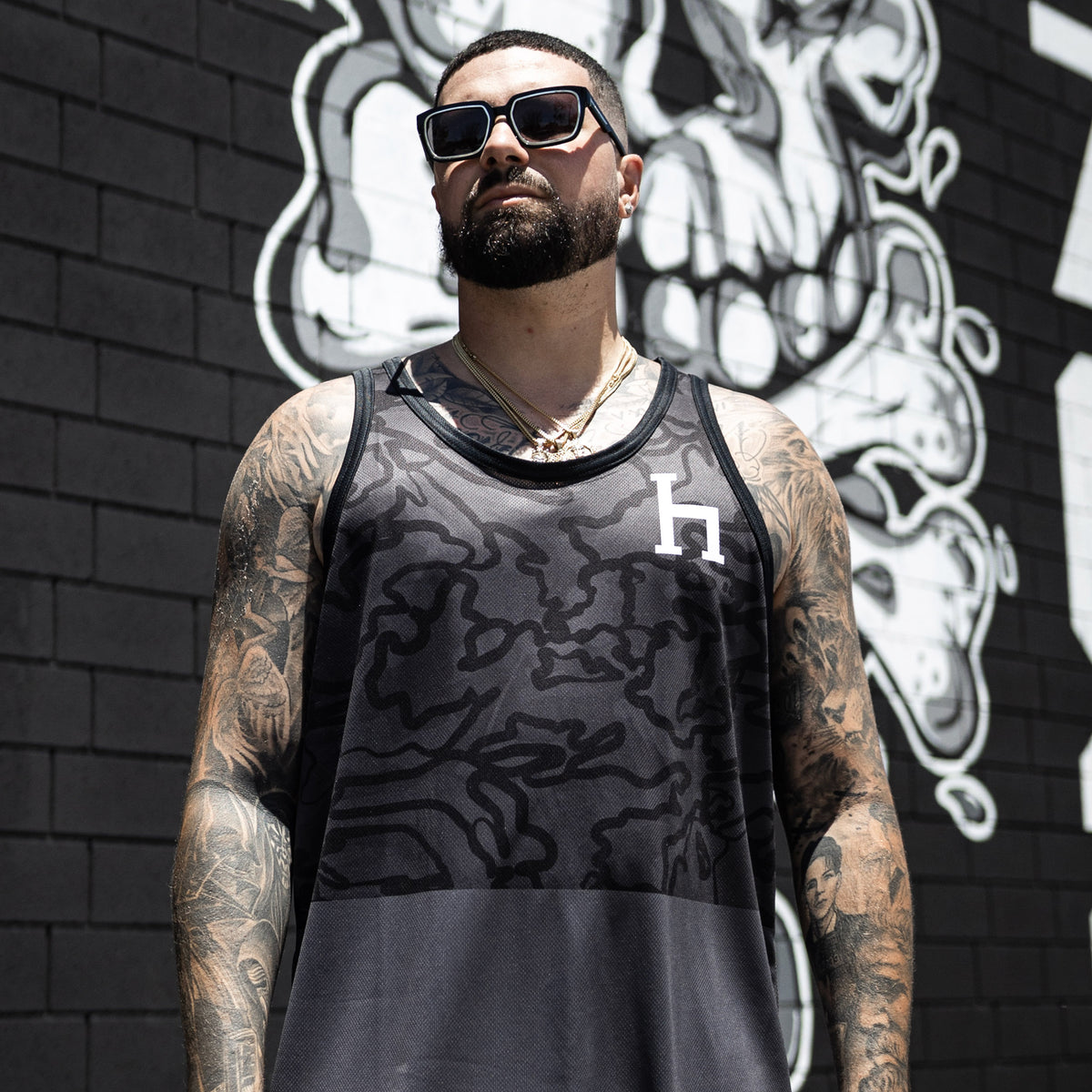 Chaos Black Tank Top DryFit | HK Army
