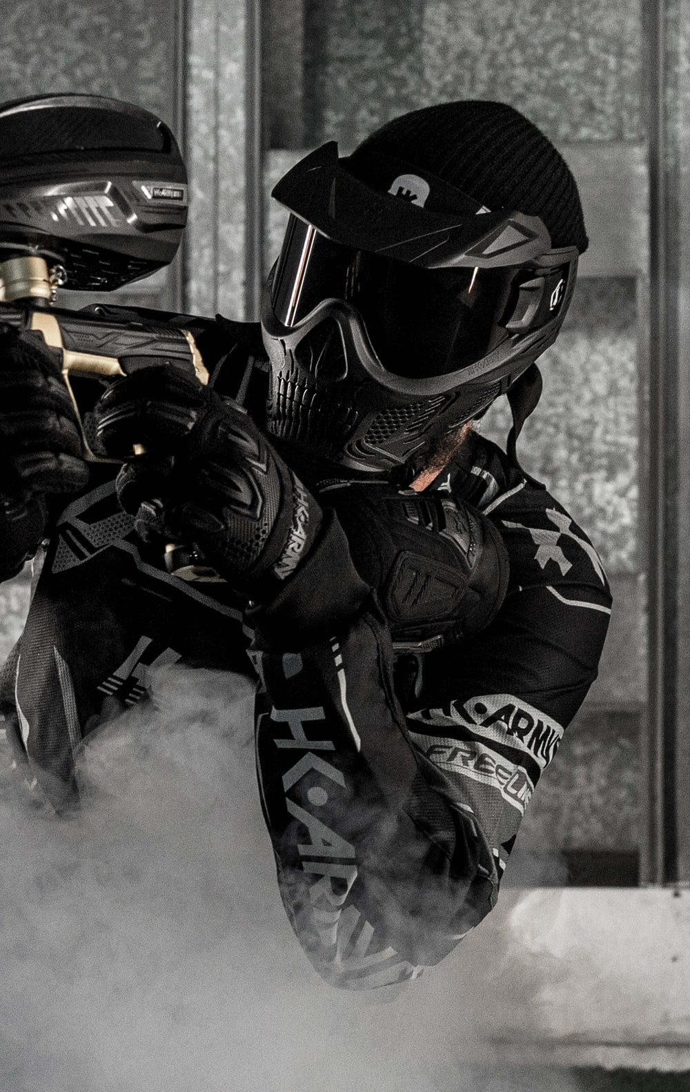 Black Frame with Smoke Lens and Universal Black Visor.