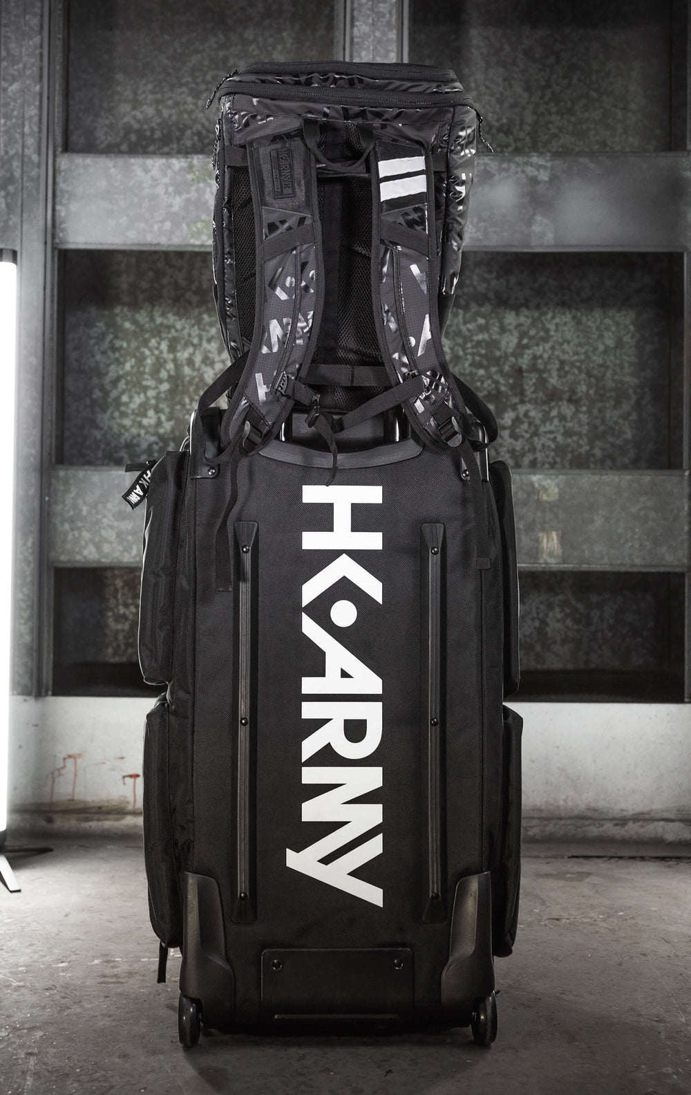 Attach to your HK Army Expand Bag.