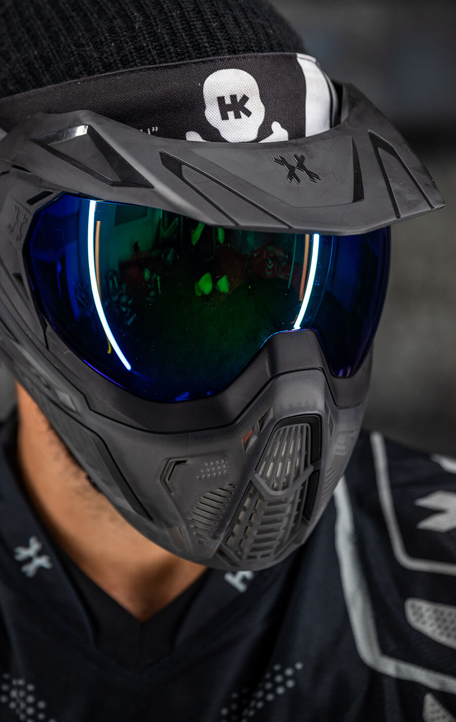 Odyssey SLR Goggle with Aurora Green Lens and Universal Black Visor. Visor not included.