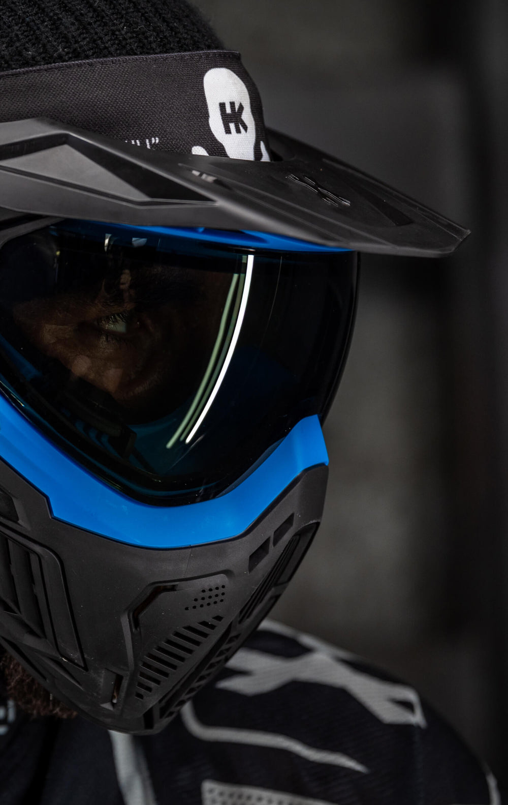 SLR Sapphire Goggle with Smoke Lens and Universal Visor. Visor not included.