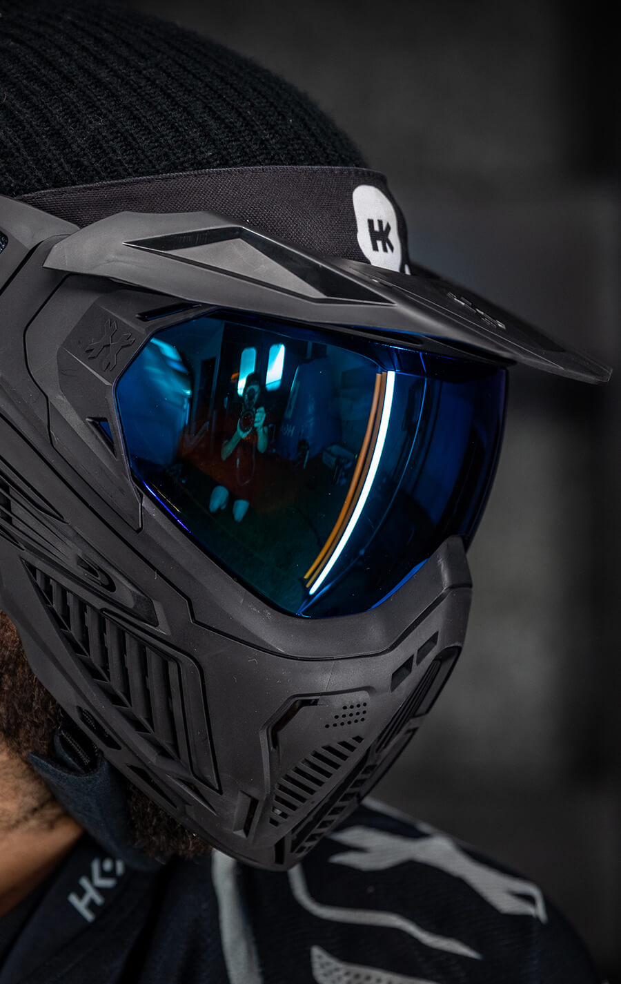 Tsunami SLR Goggle with Arctic Lens and Universal Black Visor. Visor not included.